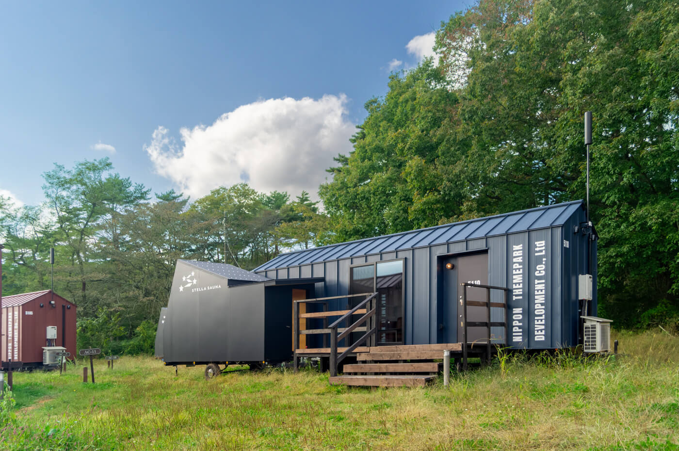 トレーラーハウス